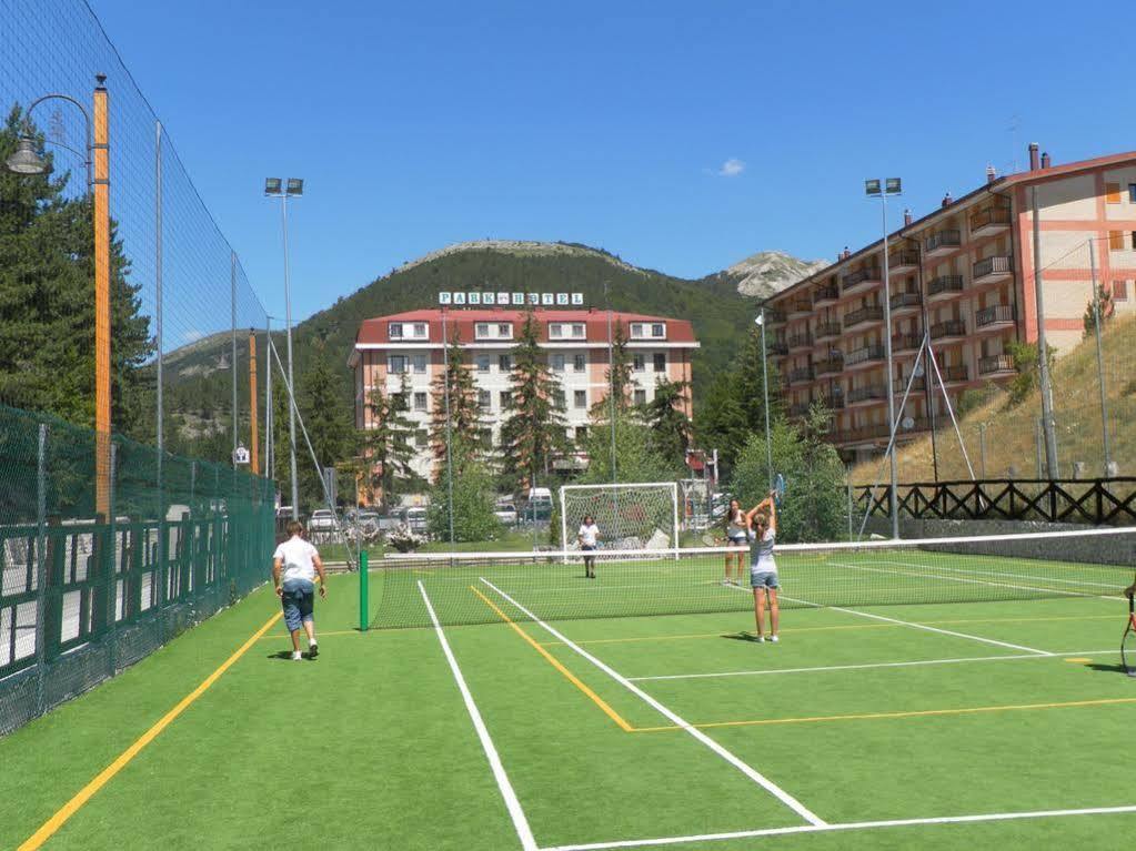 Ovindoli Park Hotel & Spa Exteriör bild